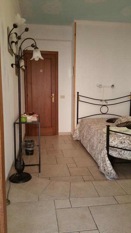 Bed and Breakfast Bella Roma Domus Номер фото